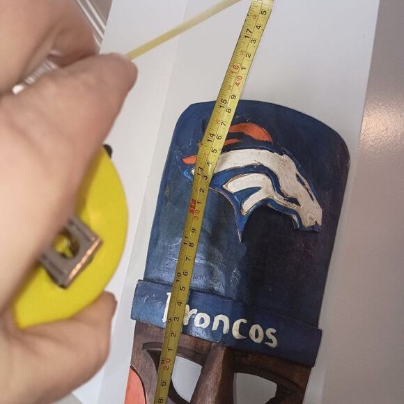 Boise State University BSU Broncos Wooden Tiki Mask Wall Decor Idaho Man Cave - Picture 2 of 3